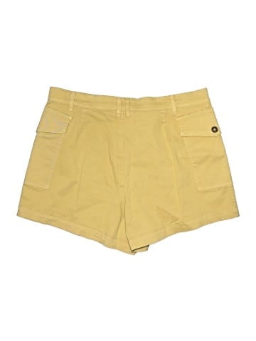 FRAME Khaki Shorts (view 2)