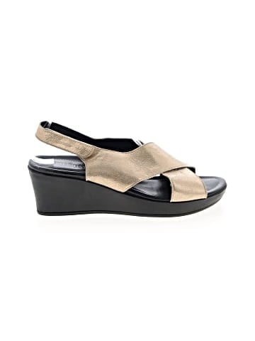 Mephisto Wedges (view 1)
