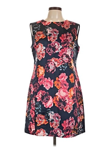 Cynthia Steffe Casual Dress (view 1)
