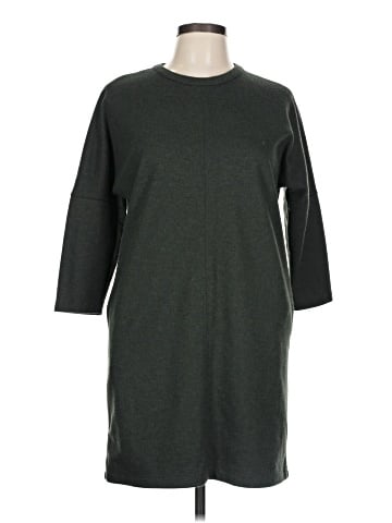 Uniqlo Casual Dress (view 1)