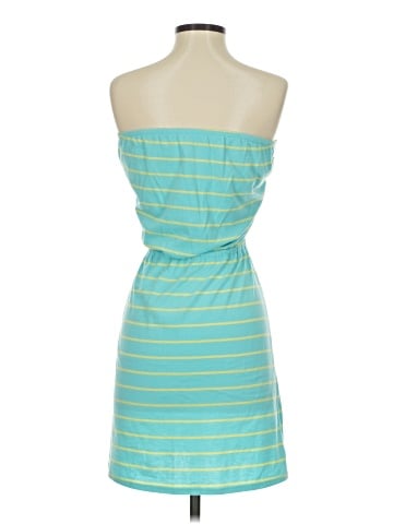 Old Navy Casual Dress (view 2)
