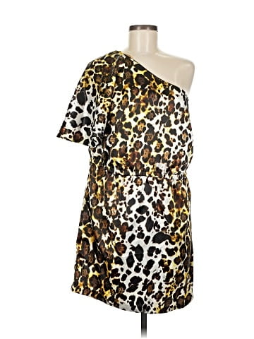 Alyn Paige Cocktail Dress (view 1)