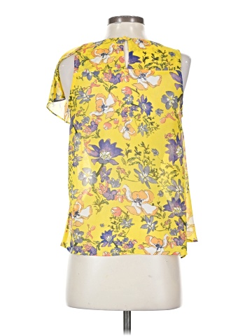 HD in Paris Sleeveless Blouse (view 2)