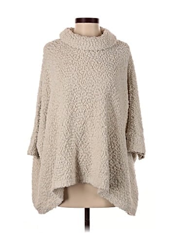 Romeo & Juliet Couture Poncho (view 1)