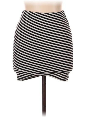 Trafaluc by Zara Casual Skirt (view 1)