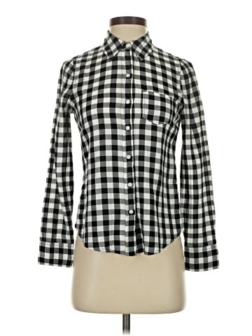 Gap Outlet Long Sleeve Button-Down Shirt (view 1)