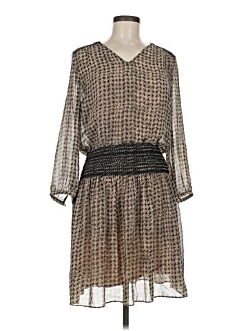 Vanessa Virginia Casual Dress (view 1)
