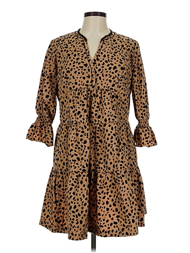 Pre-owned Crown & Ivy Casual Dress In Brown