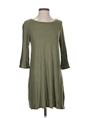 Dee Elle 3/4 Sleeve T-Shirt (view 1)