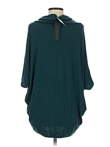 Laila Jayde Poncho (view 2)