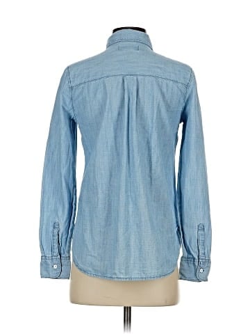 Old Navy Long Sleeve Button-Down Shirt (view 2)