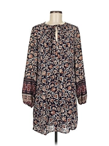 fleur bleue Casual Dress (view 1)
