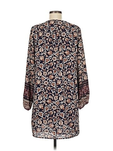 fleur bleue Casual Dress (view 2)