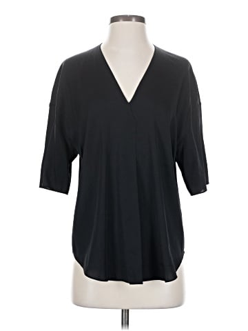 Vince. 3/4 Sleeve Top (view 1)