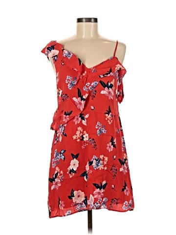 Cupcakes & Cashmere Casual Dress (view 1)