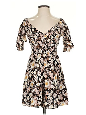 Abercrombie & Fitch Cocktail Dress (view 1)