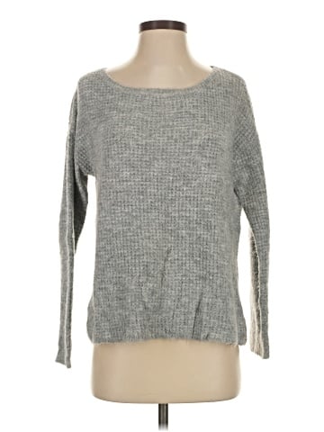 BB Dakota Pullover Sweater (view 1)