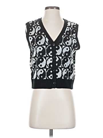 Justify Sweater Vest (view 1)