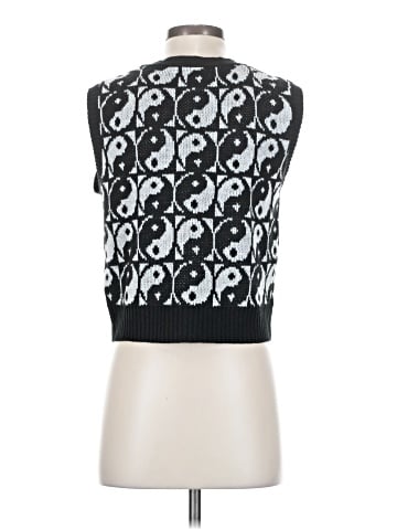 Justify Sweater Vest (view 2)