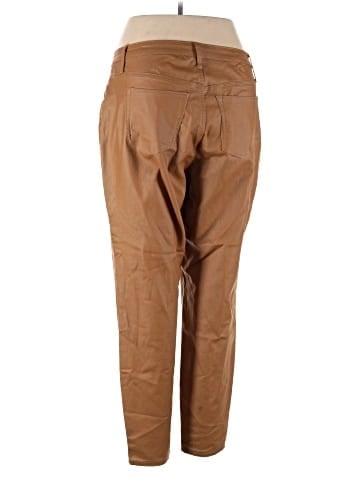 Hot Kiss Khakis (view 2)