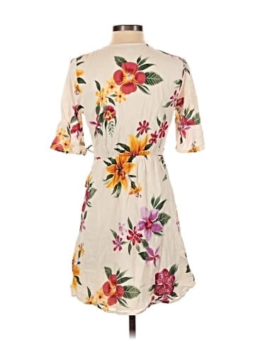 Old Navy Casual Dress (view 2)