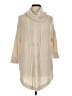 Express Ivory Poncho Size M - photo 1