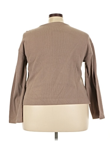 Old Navy Pullover Sweater (view 2)