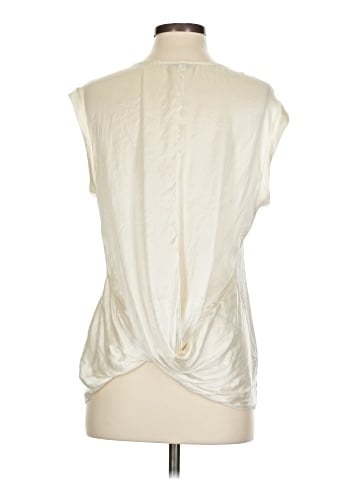 Clu Short Sleeve Top (view 2)