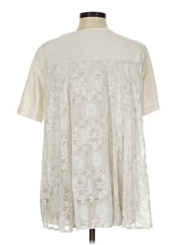 Clu Short Sleeve T-Shirt (view 2)