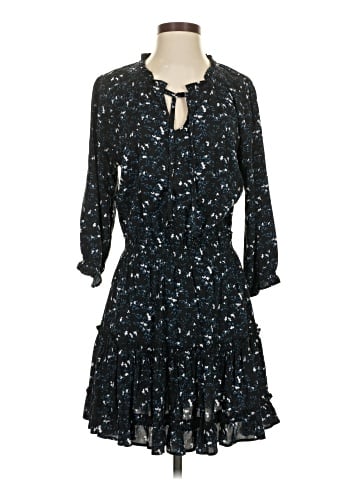 Walker & Wade Casual Dress (view 1)