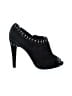 Saks Fifth Avenue Black Heels Size 7 - photo 1
