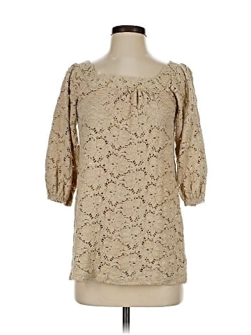 Eight Sixty 3/4 Sleeve Blouse (view 1)