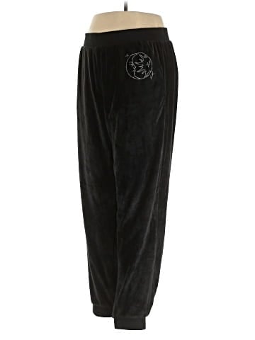 Grayson Threads Casual Pants (view 2)