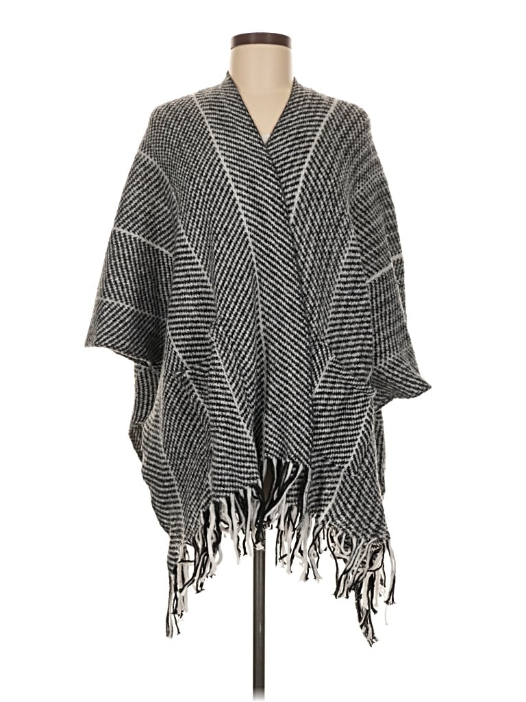 Pre-owned Walmart Poncho In Gray