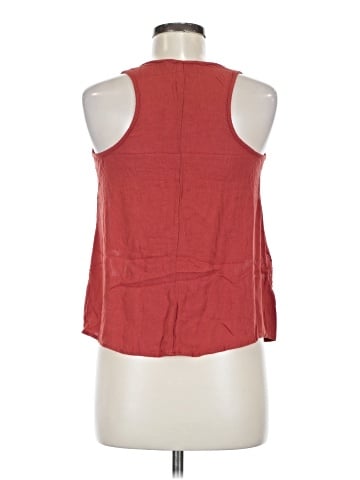 Chloe K Sleeveless Top (view 2)