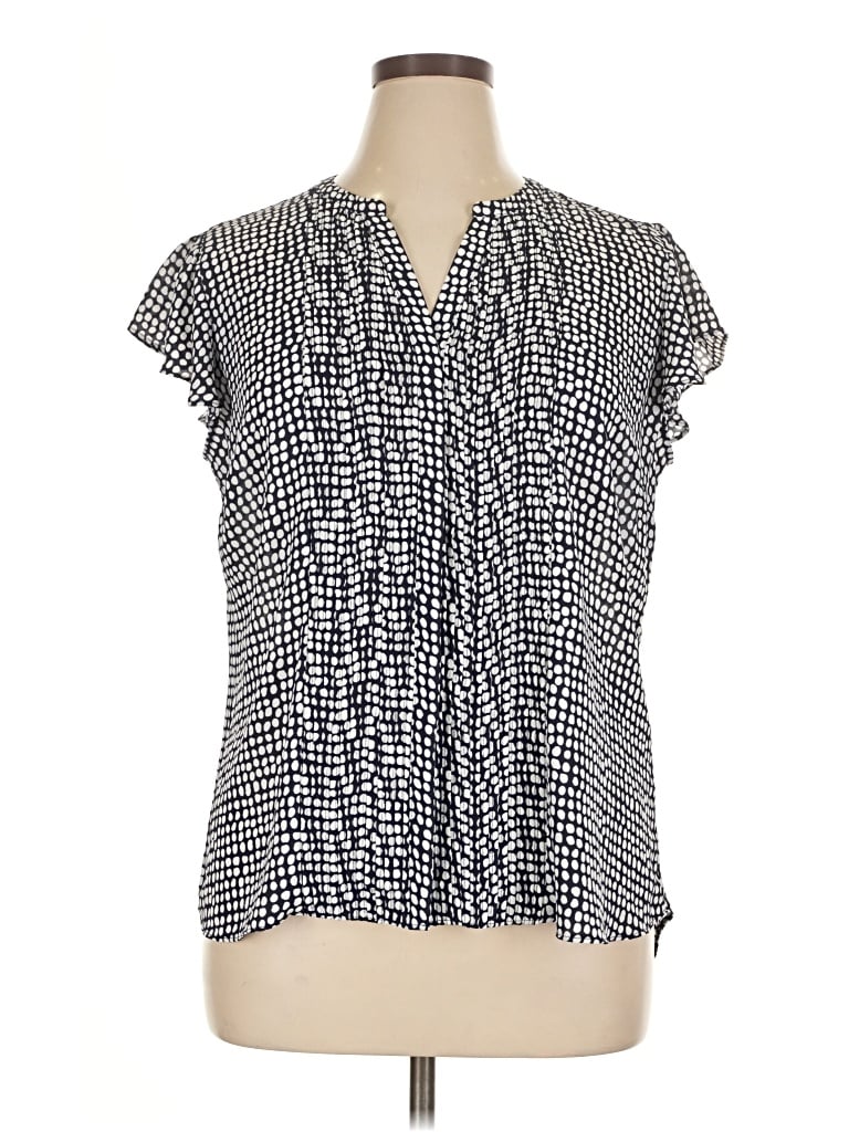 Simply Styled Short Sleeve Blouse In Gray