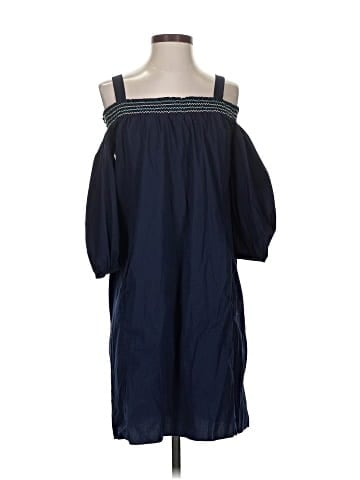 Crown & Ivy Casual Dress (view 1)