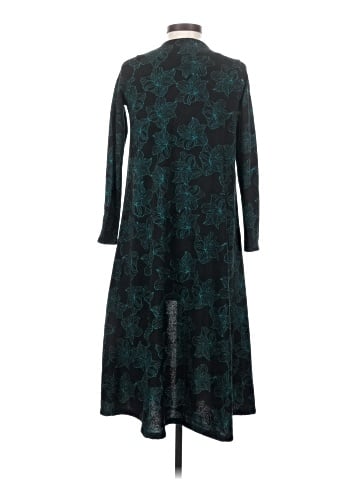 Lularoe Cardigan (view 2)