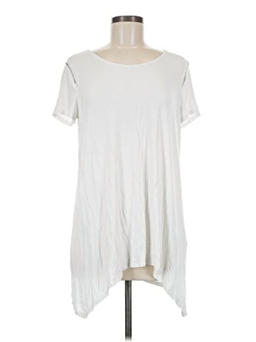 Zenergy by Chico's Short Sleeve T-Shirt (view 1)