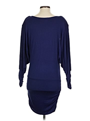 Vivienne Vivienne Tam Casual Dress (view 2)
