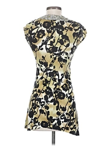 Weston Wear Sleeveless Top (view 2)