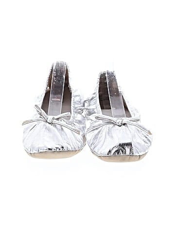 Unbranded Flats (view 2)