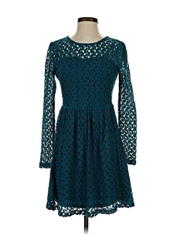 Miami Casual Dress (view 1)