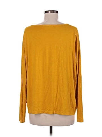 Karen Klein 3/4 Sleeve T-Shirt (view 2)