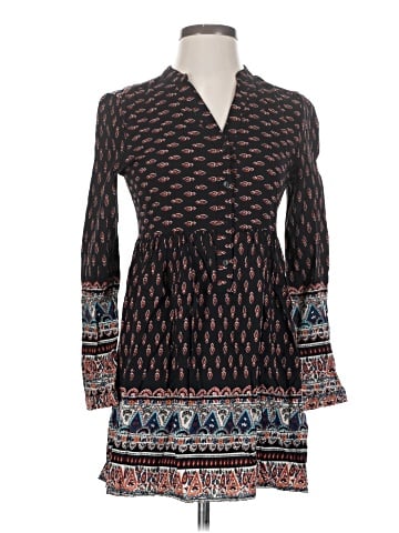 En Creme Casual Dress (view 1)