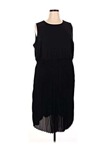 Croft & Barrow Casual Dress (view 1)