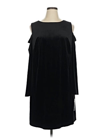 Sandra Darren Casual Dress (view 1)