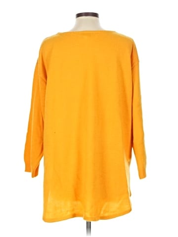 Liz & Me Pullover Sweater (view 2)