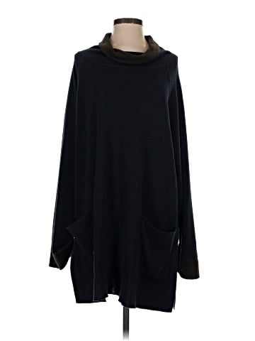 Marina Sport Poncho (view 1)