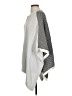 TWO by Vince Camuto Houndstooth Gray Poncho Size S - photo 5